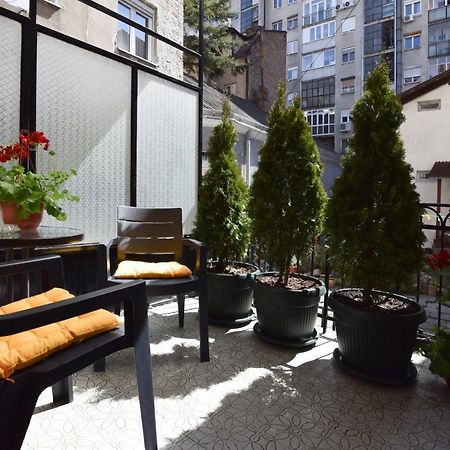 Crown Apartment - Your Most Comfortable Stay Белград Экстерьер фото