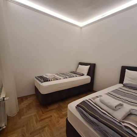 Crown Apartment - Your Most Comfortable Stay Белград Экстерьер фото