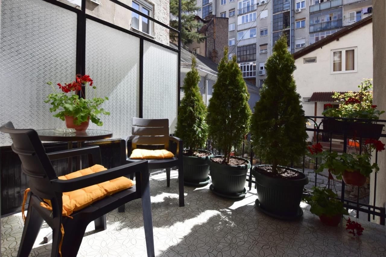 Crown Apartment - Your Most Comfortable Stay Белград Экстерьер фото