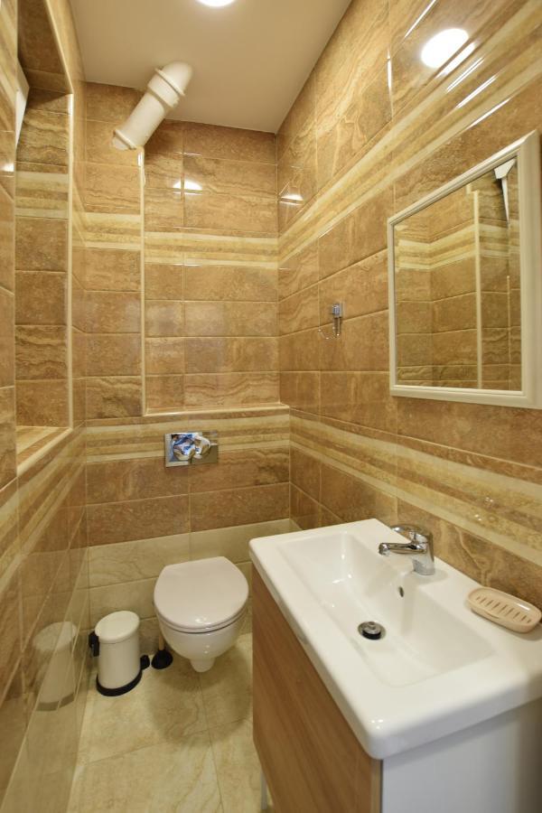 Crown Apartment - Your Most Comfortable Stay Белград Экстерьер фото